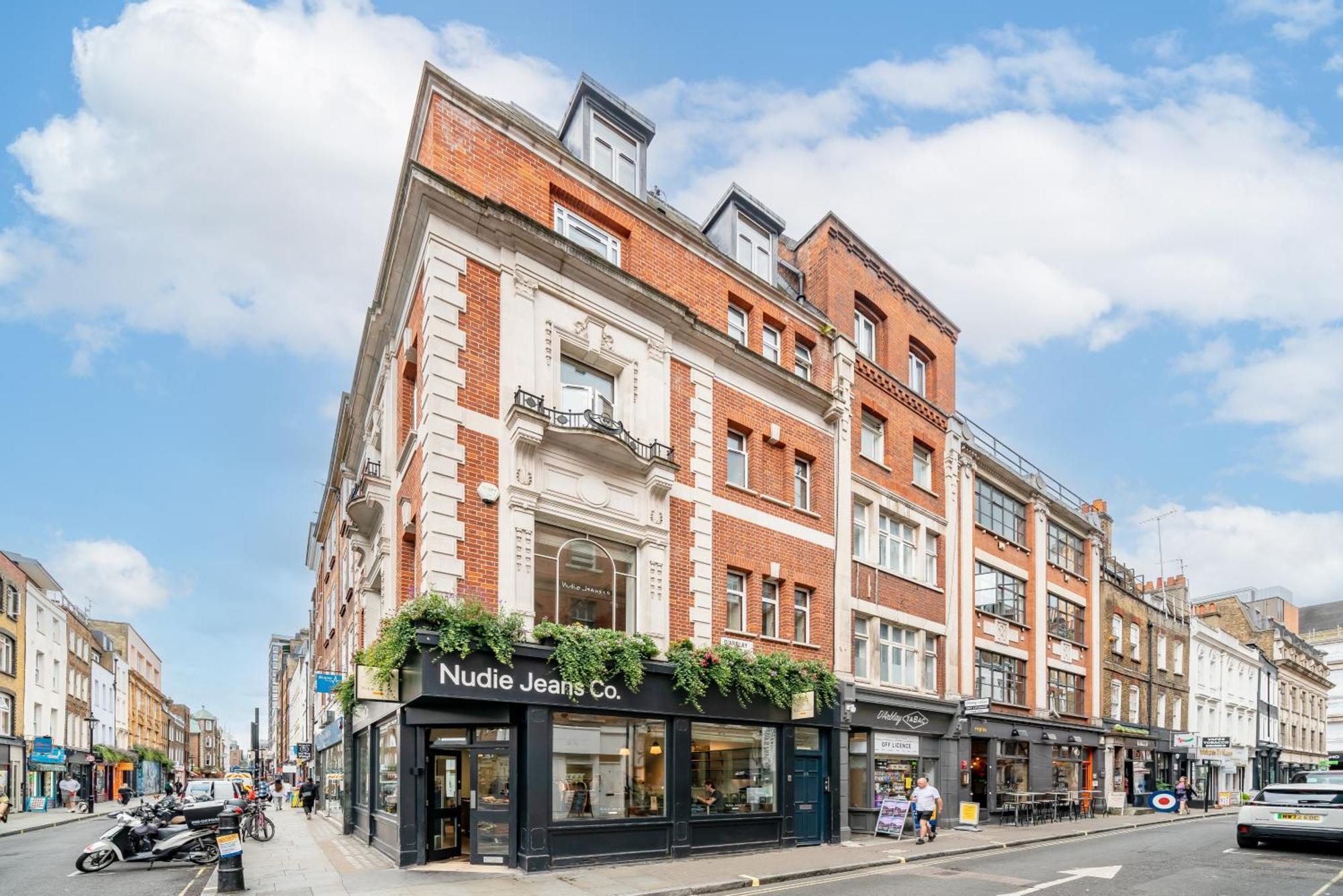 Carnaby & Oxford Street - Central Soho - One Bedroom - Double Bed & Sofabed 런던 외부 사진